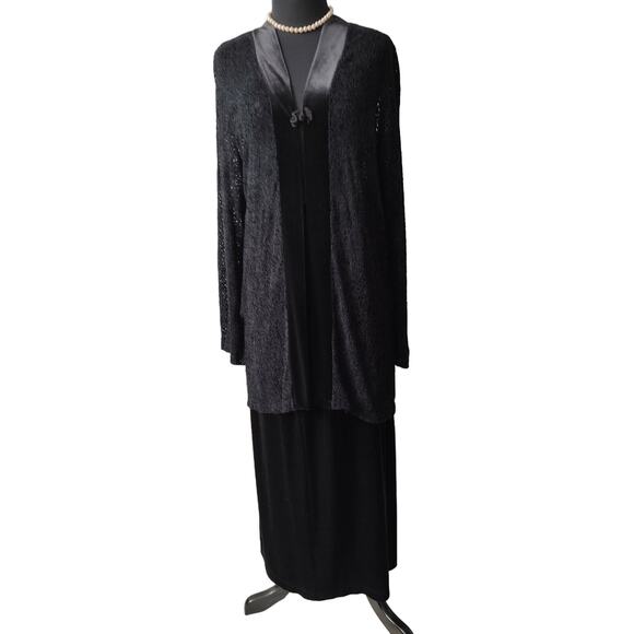Mirasol Woman 2 piece Out Fit Black Size XL Crochet Cover up Black Velvet Skirt - Picture 1 of 16